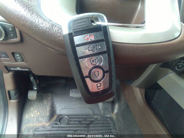2022 Ford F-350, VIN: 1FT8W3BTXNEC46221