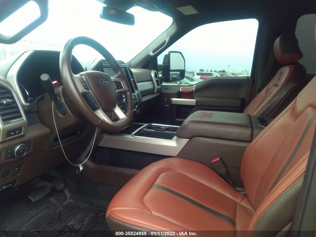 2022 Ford F-350, VIN: 1FT8W3BTXNEC46221