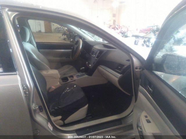 4S3BMBC60E3034275 Subaru Legacy 2.5i Premium