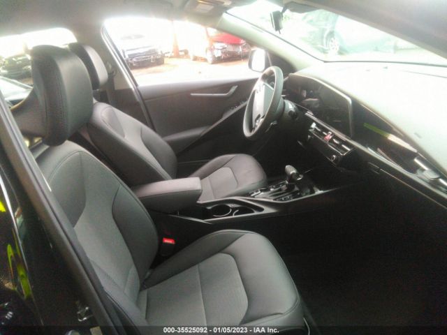 KNDCR3LE4P5053339 KIA NIRO EX