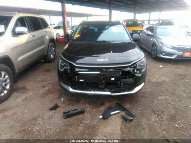 KNDCR3LE4P5053339 KIA NIRO EX