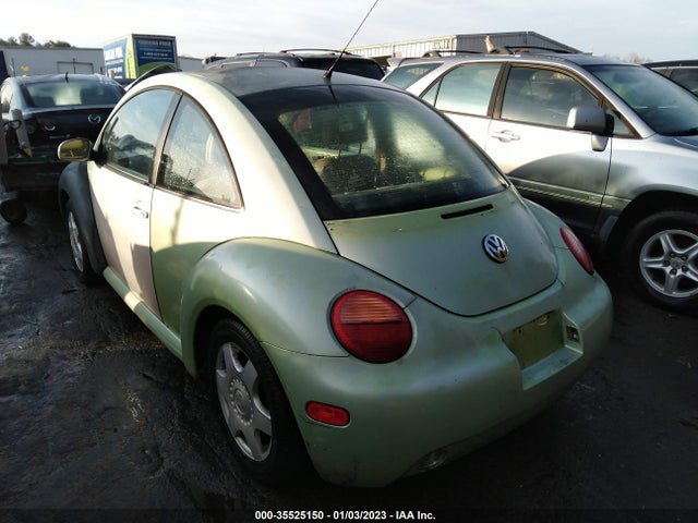 Volkswagen New Beetle Gls 2001 3VWCK21CX1M442260 Image 3