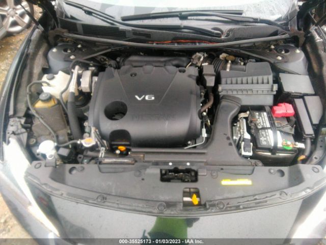 1N4AA6AP4JC379090 Nissan MAXIMA SV