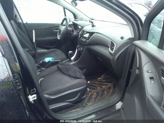 2018 Chevrolet Trax, VIN: 3GNCJPSB2JL236517
