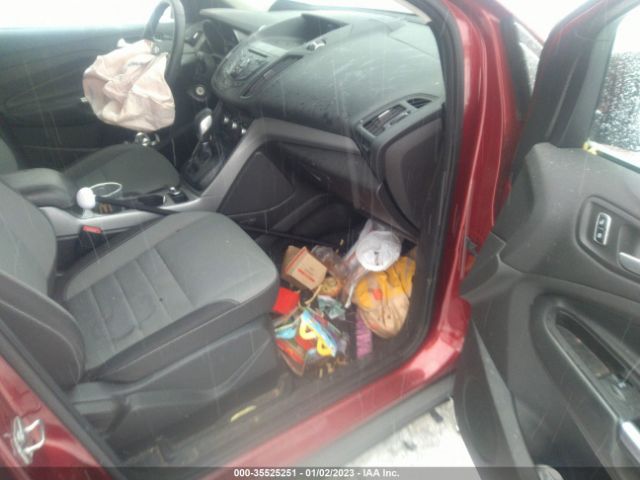 1FMCU9GX6FUA78871 Ford ESCAPE SE