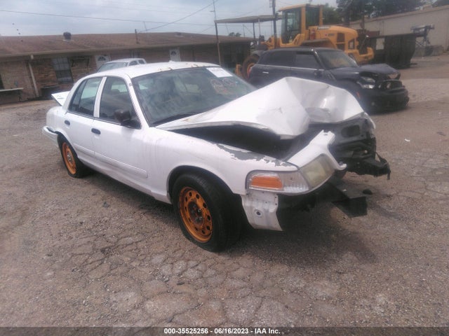 2008 FORD POLICE INTERCEPTOR VIN: 2FAFP71V98X157117