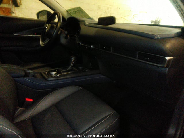 2021 Mazda CX-30, VIN: 3MVDMBBL2MM220881