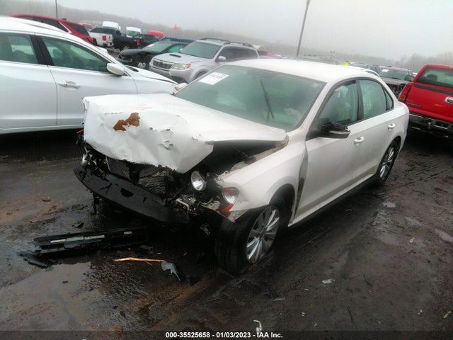 Volkswagen Passat S W/appearance 2013 1VWAP7A38DC111575 Image 2