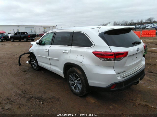Toyota Highlander Se/xle 2018 5TDJZRFH3JS866124 Image 3