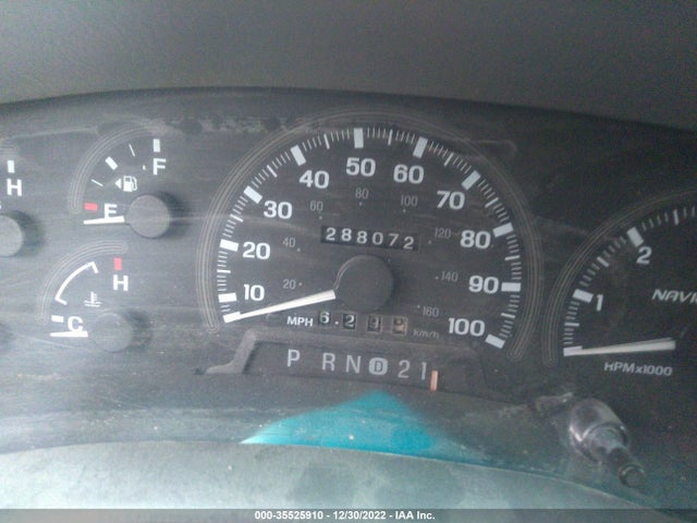 Lincoln Navigator 1998 5LMRU27L1WLJ47404 Image 8