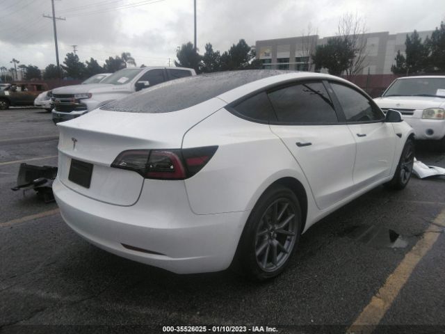5YJ3E1EA0NF308591 Tesla MODEL 3