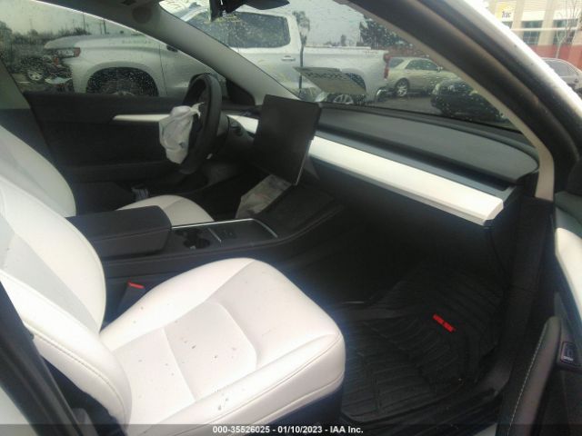 5YJ3E1EA0NF308591 Tesla MODEL 3