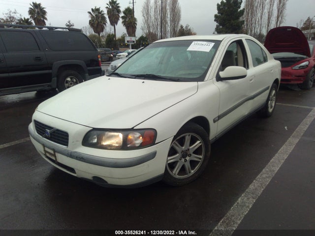 Volvo S60 2002 YV1RS58D222189497 Image 2