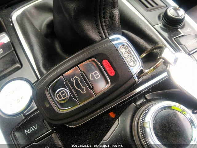 Audi A5 2008 WAUDK78T38A042765 Image 3