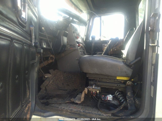 1993 MACK CH613 CH600 VIN: 1M2AA13YXPW022762