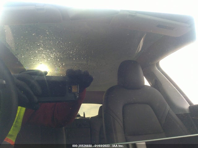 Tesla Model Y Performance 2022 7SAYGDEF0NF487487 Image 7