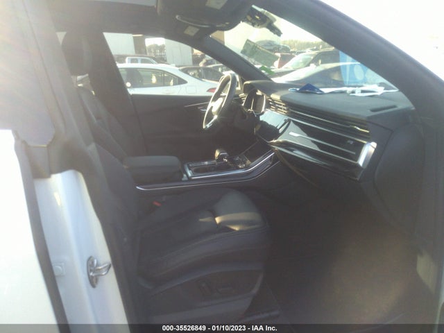 WA1AVAF1XKD021309 Audi Q8 PREMIUM