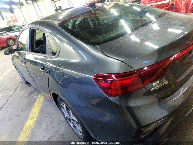 3KPF24AD2ME392196 KIA Forte Lxs