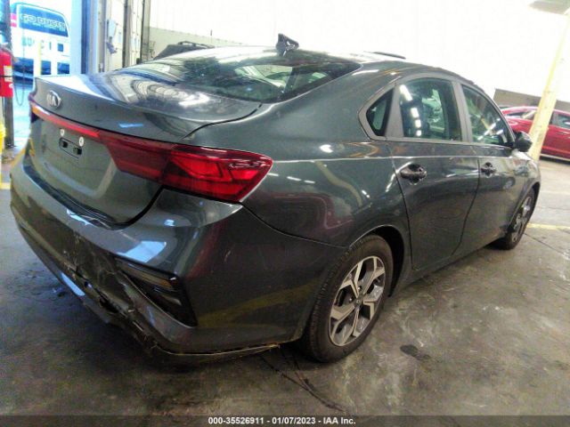 3KPF24AD2ME392196 KIA Forte Lxs