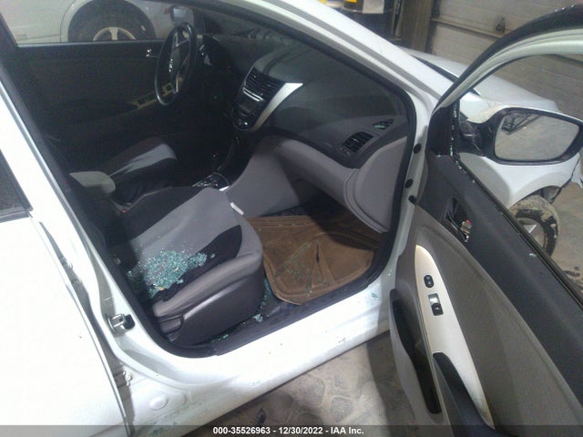 2013 HYUNDAI ACCENT SE VIN: KMHCU5AEXDU075405