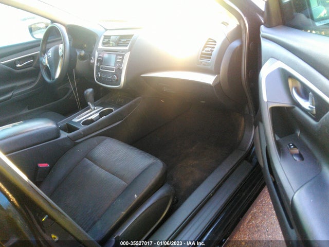 2017 Nissan Altima, VIN: 1N4AL3APXHN367050