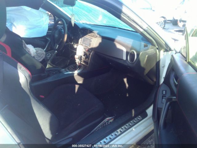 JF1ZNAA15F9705182 Scion FR-S