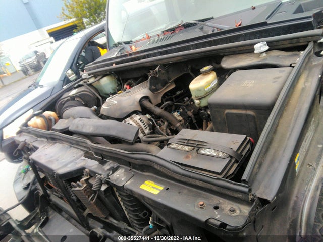 Hummer H2 2004 5GRGN23U94H116037 Image 11