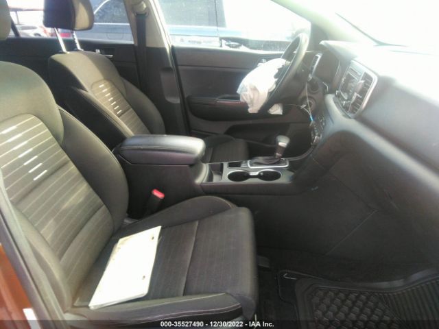 KNDPMCAC4J7400018 KIA Sportage Lx