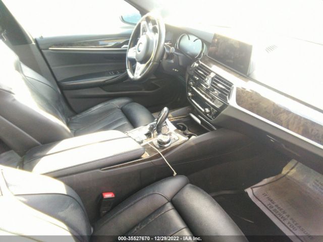 WBAJE7C37HG889058 BMW 540i Xdrive