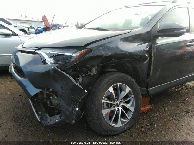 2018 Toyota RAV4, VIN: JTMRJREV2JD176734