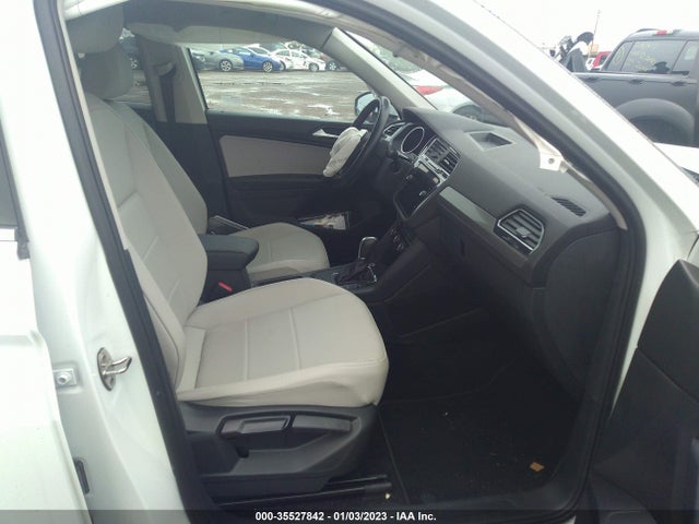 2019 VOLKSWAGEN TIGUAN SE/SEL/SEL R-LINE VIN: 3VV3B7AX9KM199403