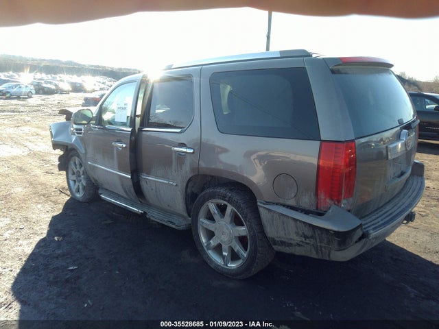 Cadillac Escalade Luxury 2013 1GYS4BEF0DR156296 Image 3