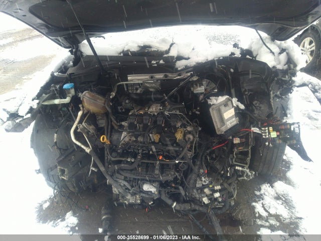 Volkswagen Tiguan 2018 3VV2B7AX5JM208558 Image 10