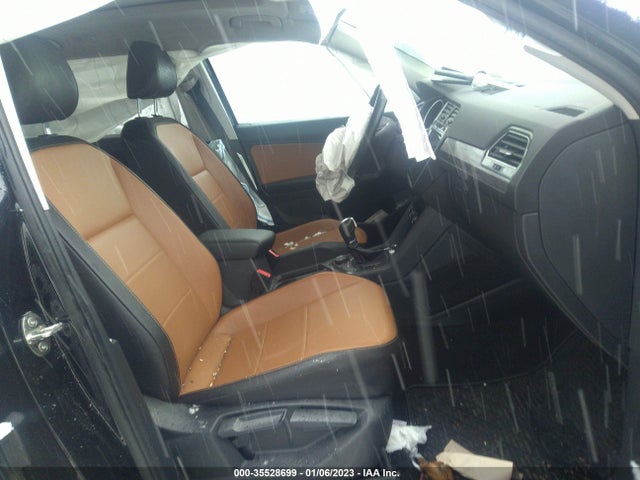 Volkswagen Tiguan 2018 3VV2B7AX5JM208558 Image 5