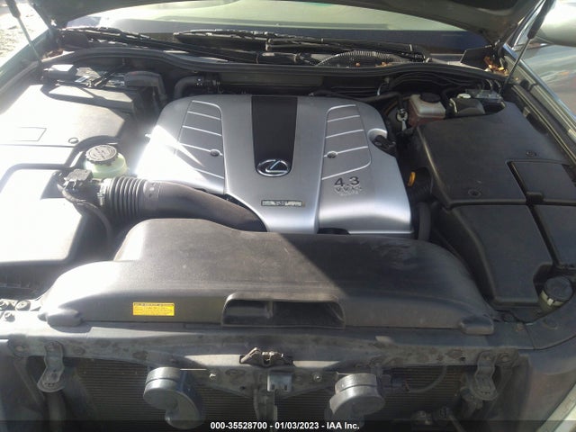 Lexus LS 430 2003 JTHBN30F530115101 Image 11