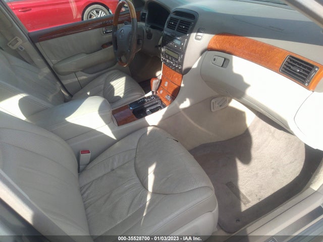 Lexus LS 430 2003 JTHBN30F530115101 Image 6
