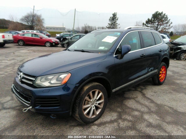 WVGEF9BPXED004586 Volkswagen Touareg Sport