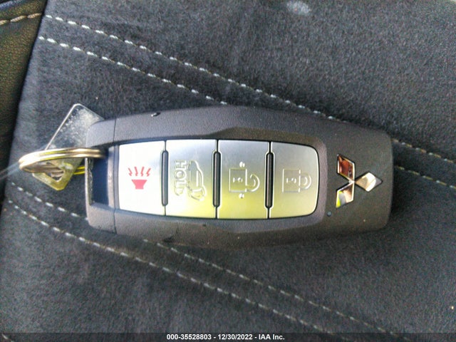 2022 Mitsubishi Outlander, VIN: JA4J4UA80NZ068333