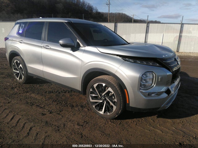 2022 Mitsubishi Outlander, VIN: JA4J4UA80NZ068333