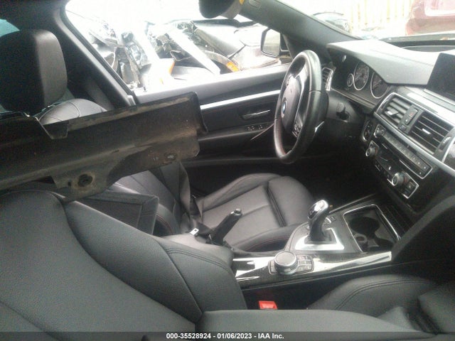 2018 BMW 3 Series, VIN: WBA8Z9C5XJG828518