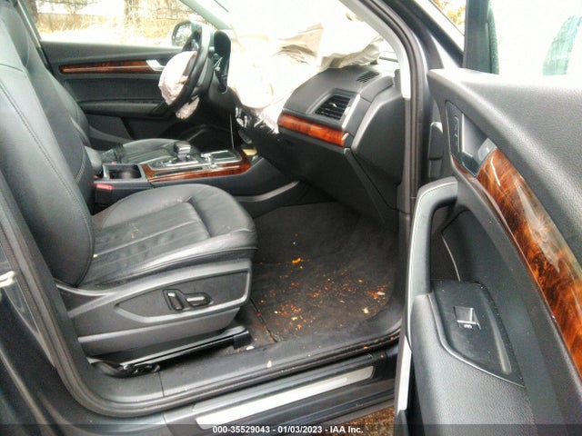 WA1BNAFYXJ2010547 Audi Q5 Premium Plus