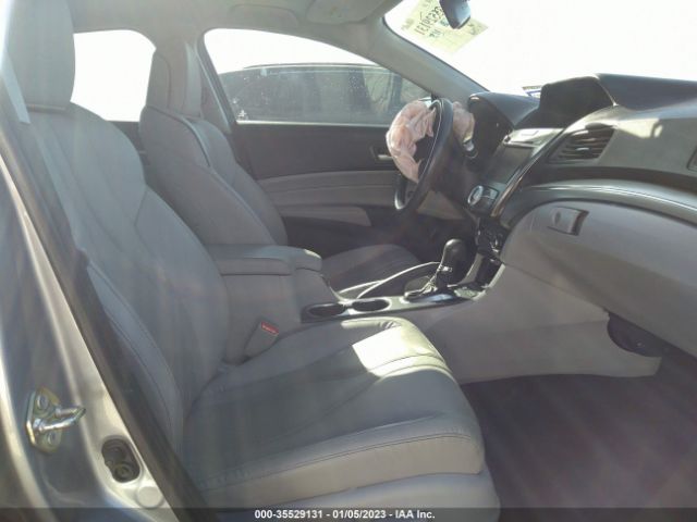 19UDE2F75LA000384 Acura Ilx Pkg