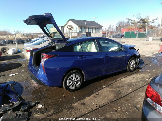 2018 Toyota Prius, VIN: JTDKARFU6J3059560