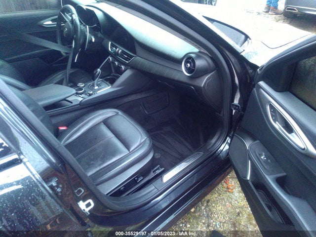 ZARFAEDN3J7579672 Alfa Romeo Giulia