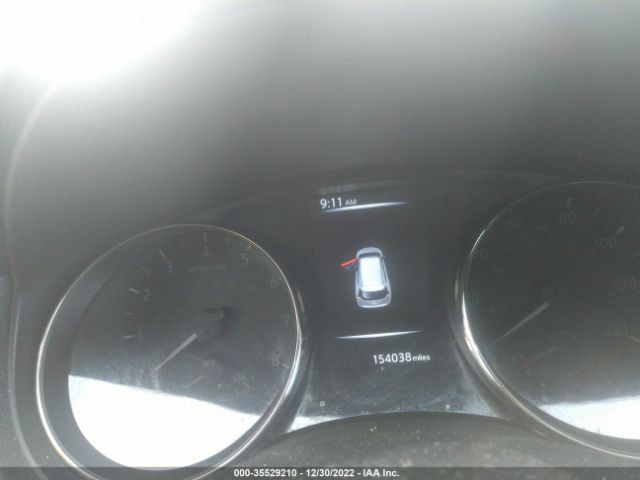 KNMAT2MT7HP538175 Nissan ROGUE SV