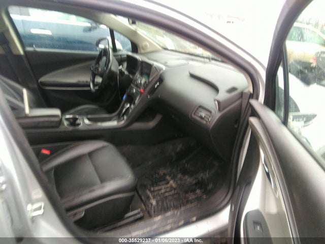2015 Chevrolet Volt, VIN: 1G1RB6E49FU106666