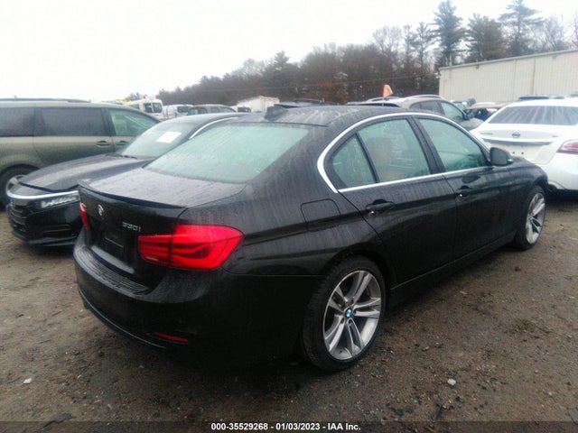 2018 BMW 3 Series, VIN: WBA8D9G59JNU67111