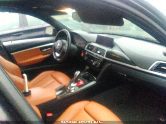 2018 BMW 3 Series, VIN: WBA8D9G59JNU67111