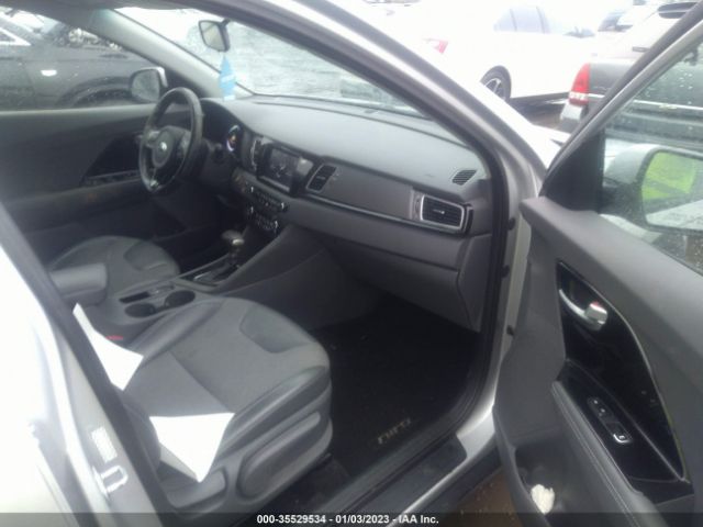 KNDCC3LC5H5037278 KIA NIRO EX