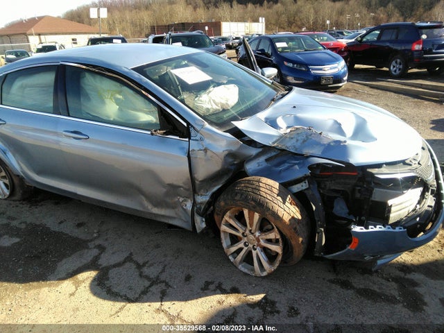 Chrysler 200 Limited 2015 1C3CCCAB0FN617260 Image 6
